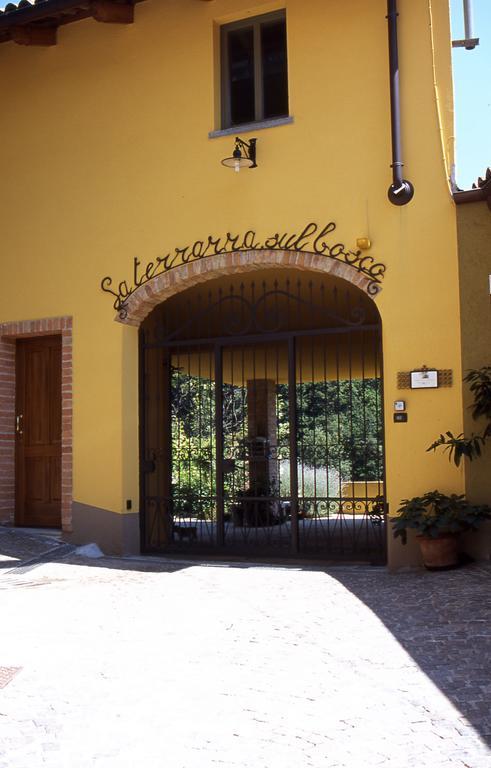 Villa Agriturismo La Terrazza Sul Bosco Barolo Exterior foto
